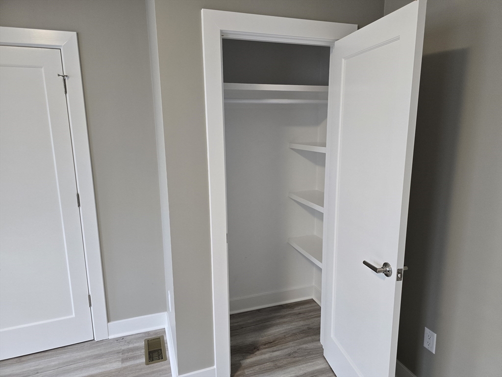 39 Fiske St, Waltham