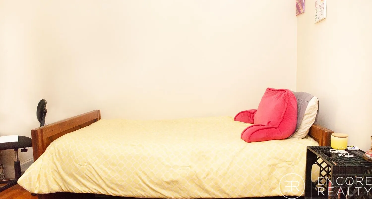 1743 Commonwealth Ave, Brighton