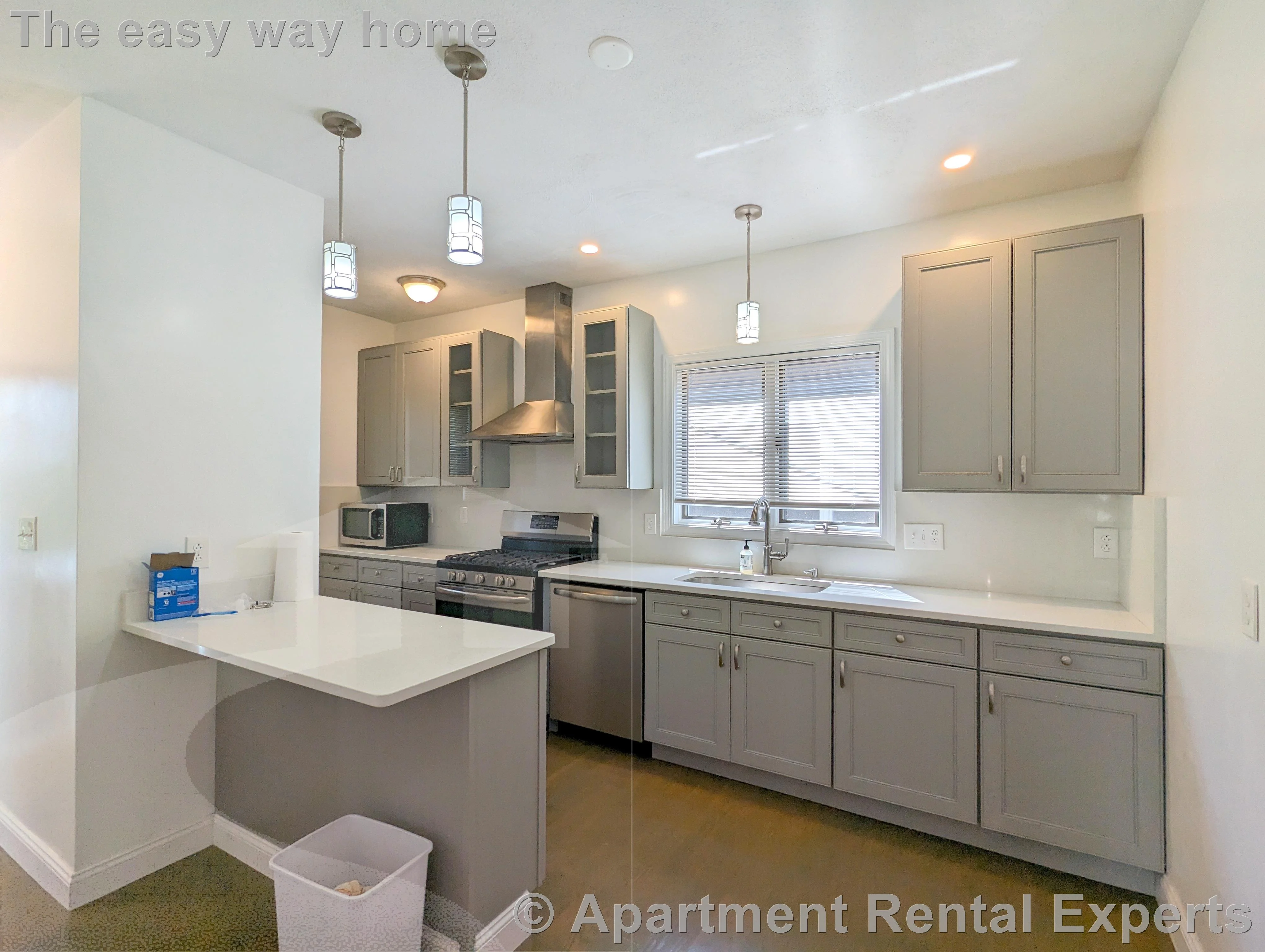 108 West Quincy St, Tufts