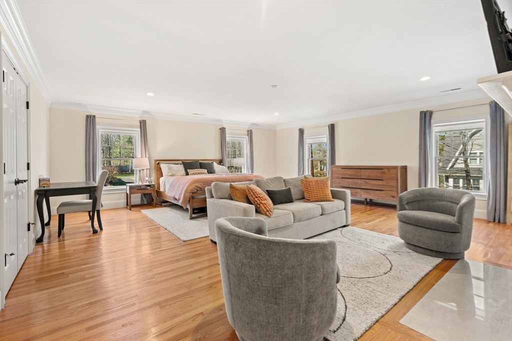 36 Normandy Rd, Lexington