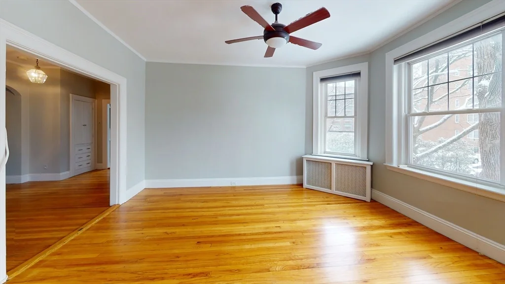 79 Thatcher St, Coolidge Corner