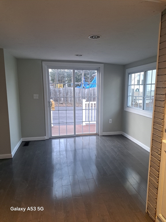 351 Plantation St, East Worcester