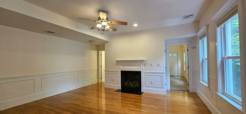 100 Woodstock St, Teele Square