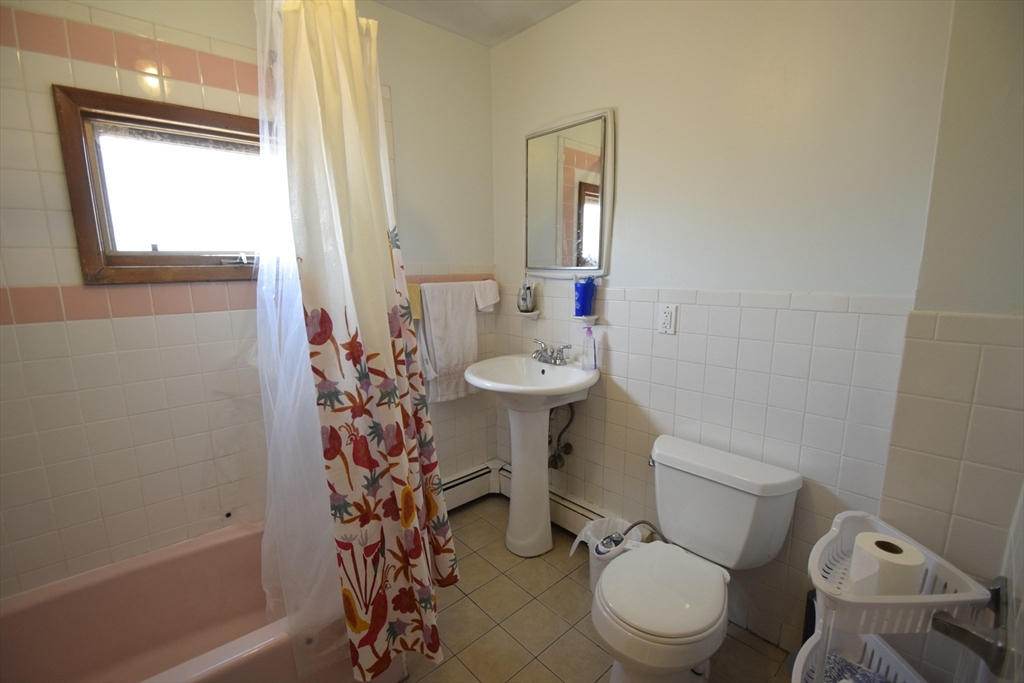 241 Highland Ave, Powder House Square