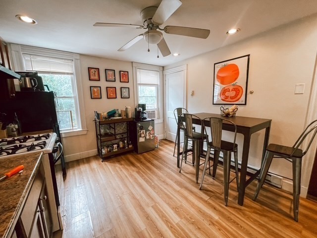 715 East 2nd St, South Boston