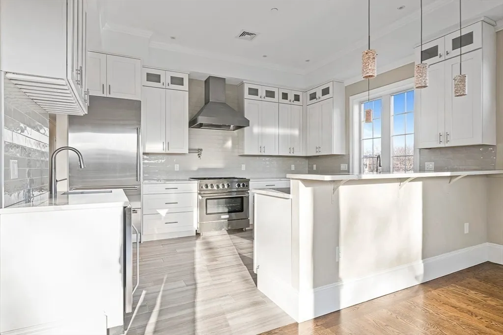 846 Main St, Winchester