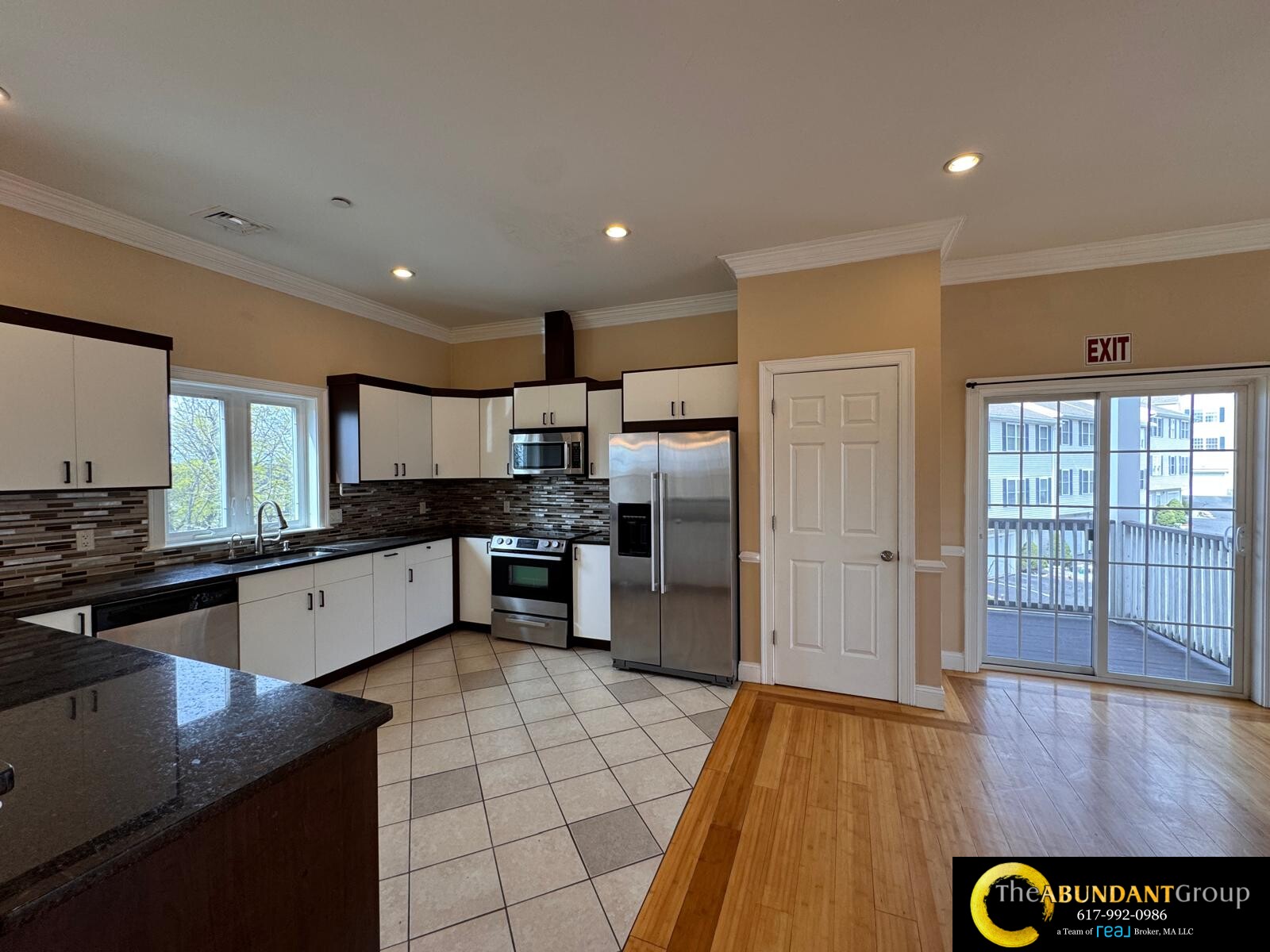 473 Revere Beach Pkwa, Revere