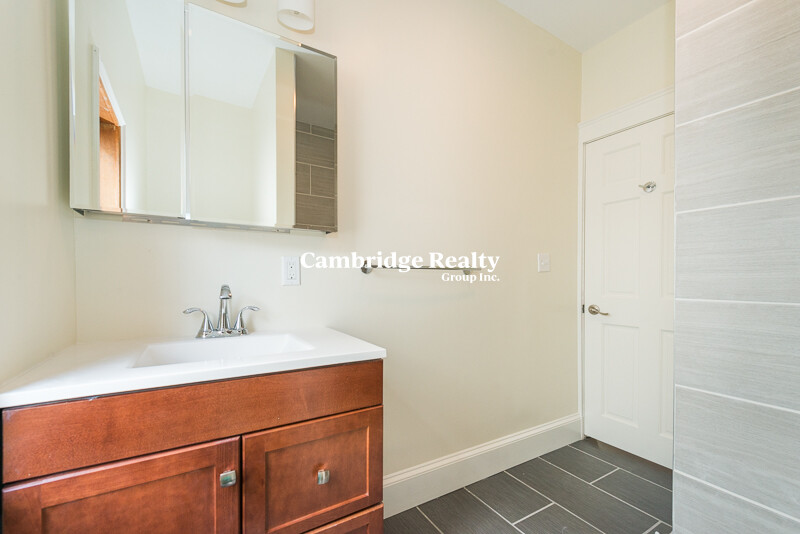 299 Alewife Brook Pkwa, West Somerville