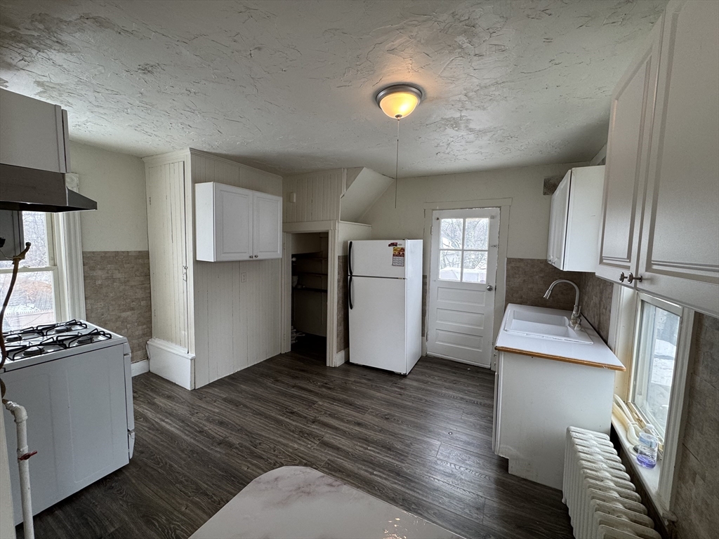 78 Birch St, Worcester