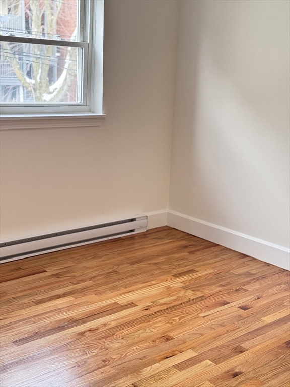 13 Murray Ct, East Boston