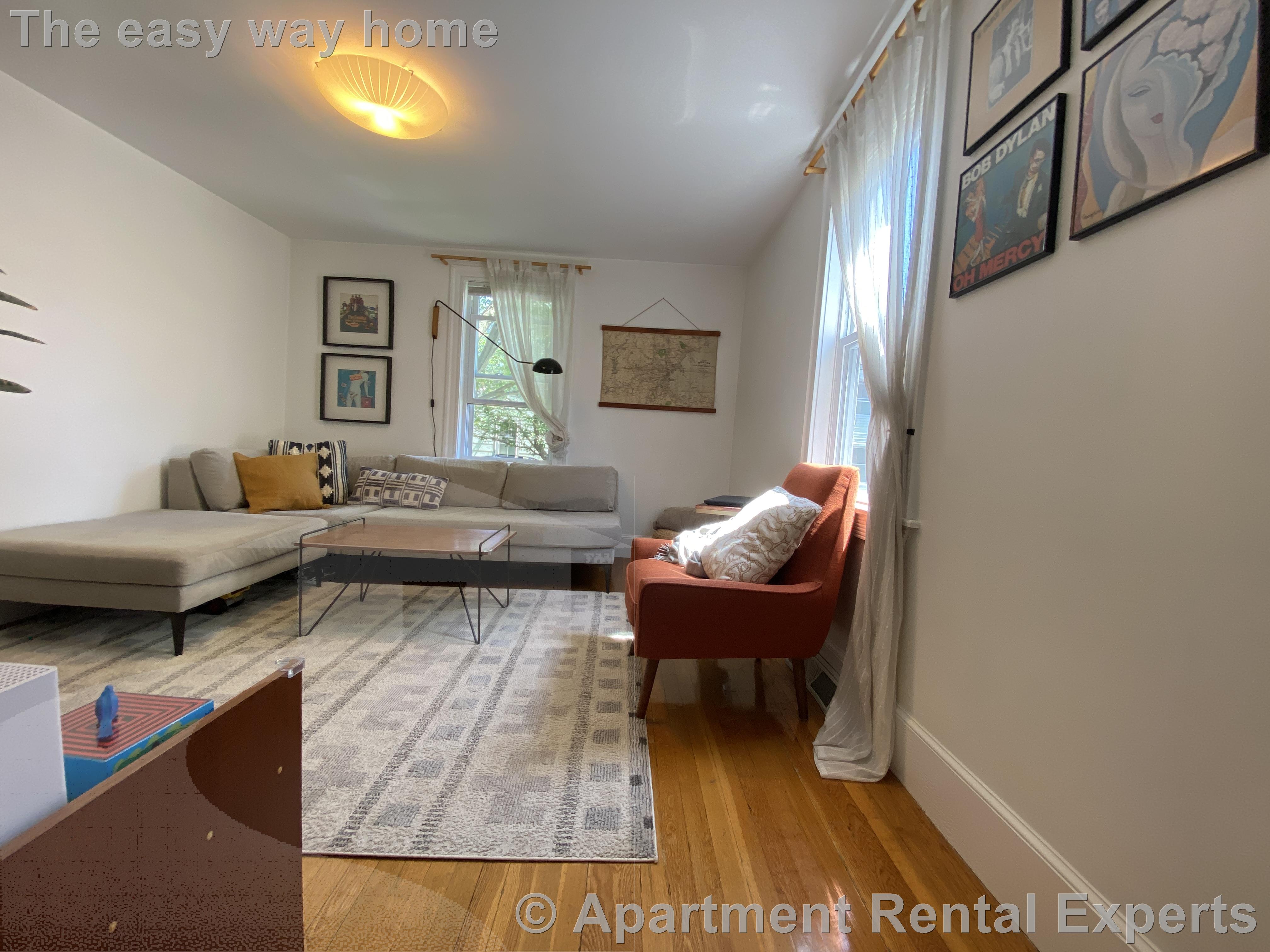 25 Kenwood St, Cambridgeport