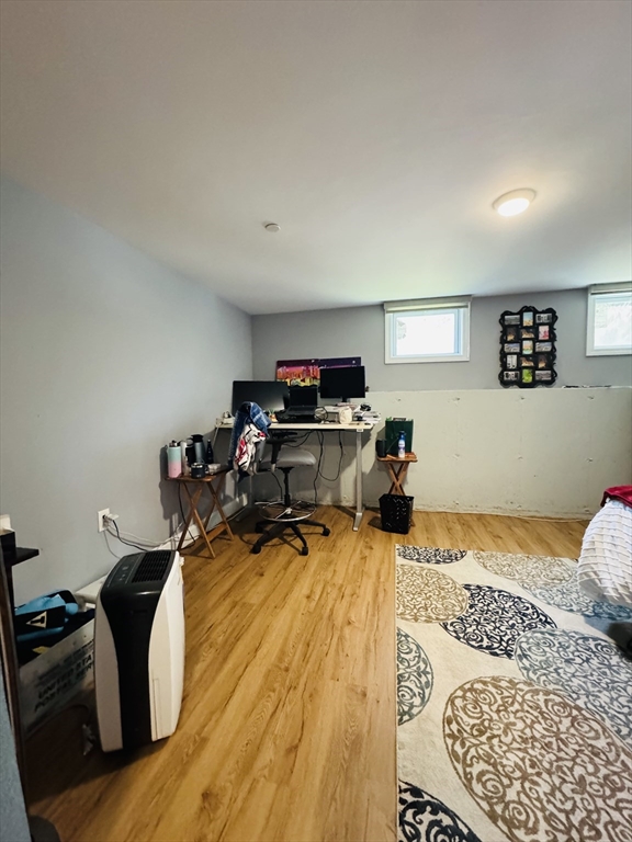 112 Harvard St, Glendale