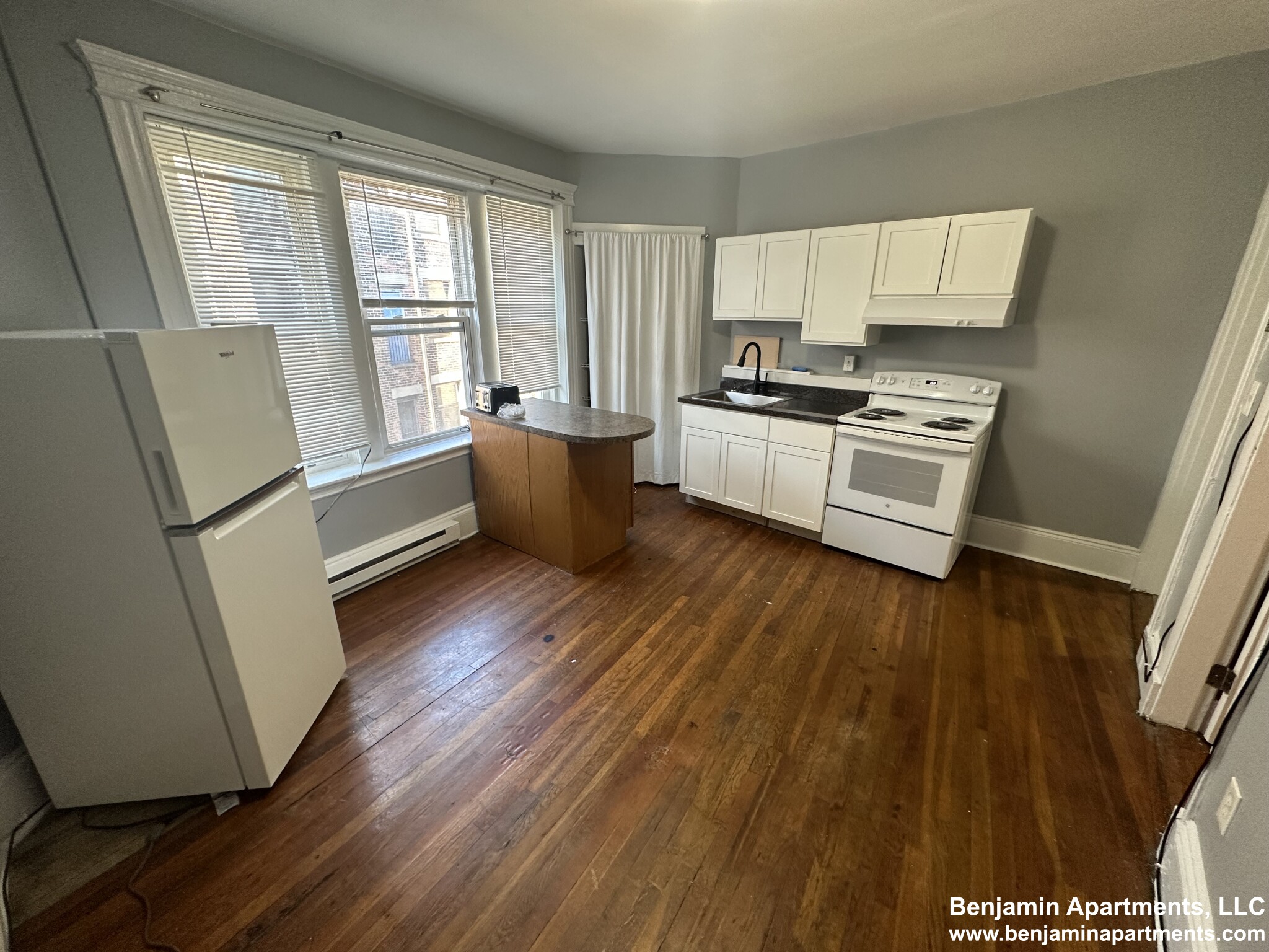 881 Huntington Ave, Mission Hill