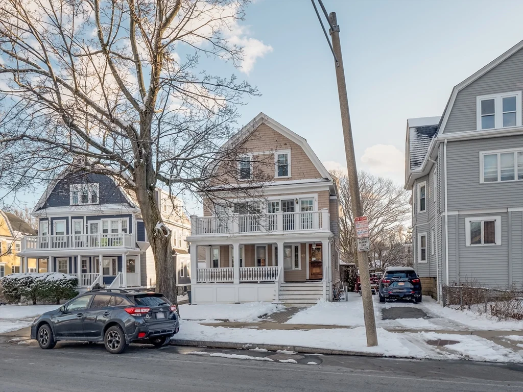 60 Powder House Blvd, Tufts