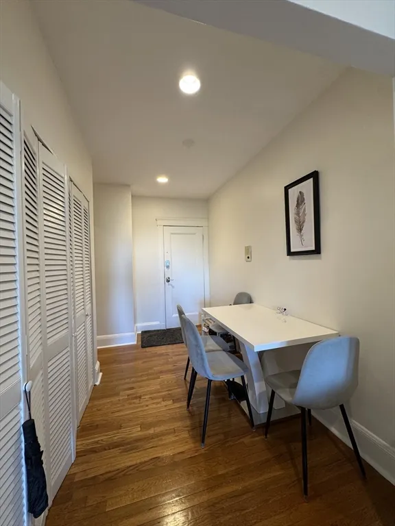 2035 Commonwealth Ave, Brighton