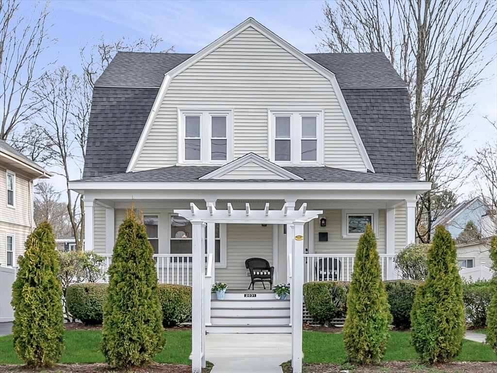 2031 Commonwealth Ave, Newton