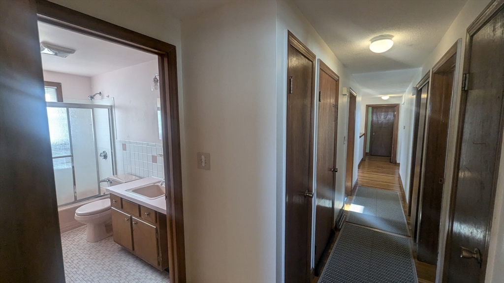 25 King St, Watertown