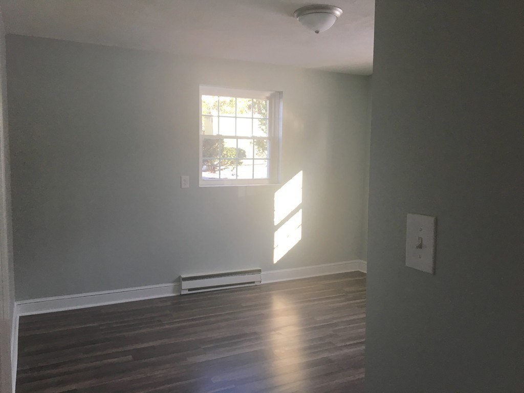 12 Walker Rd, North Andover