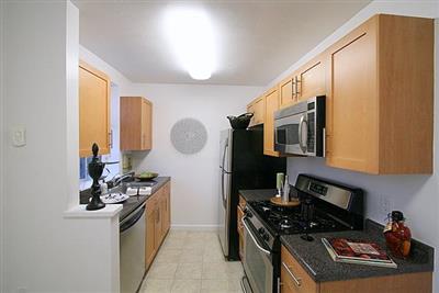 60 Brattle St, West Cambridge