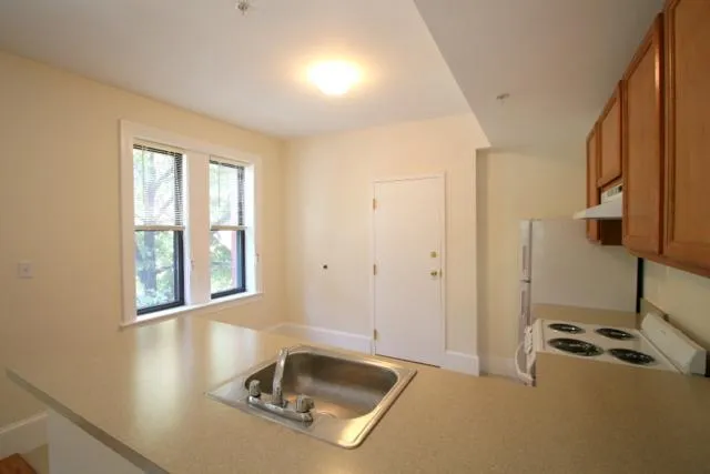 881 Massachusetts Ave, Central Square