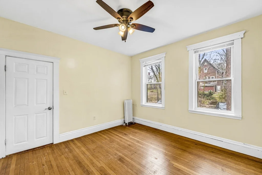 86 Winthrop St, Roxbury