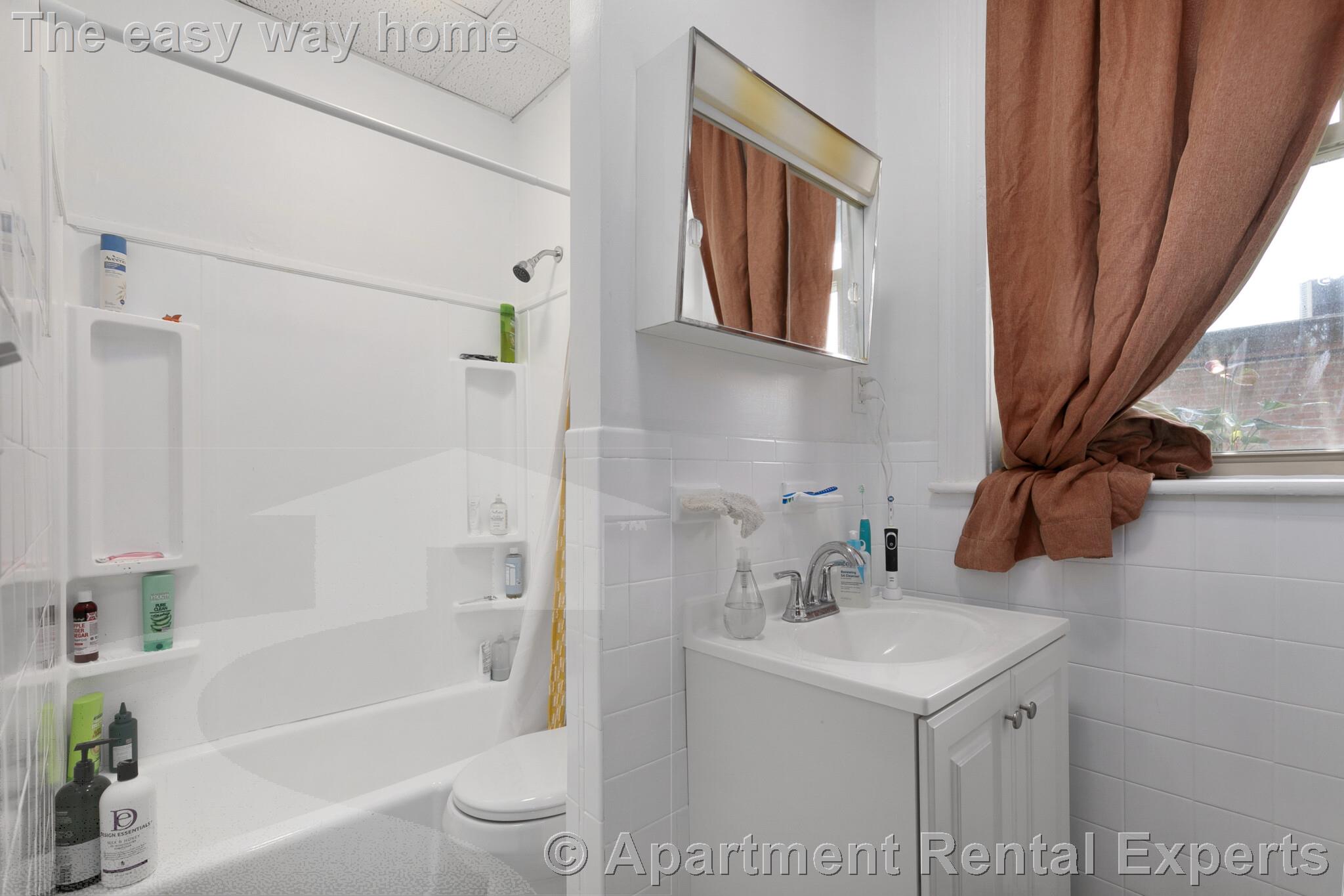 9 Woodbridge St, Davis Square