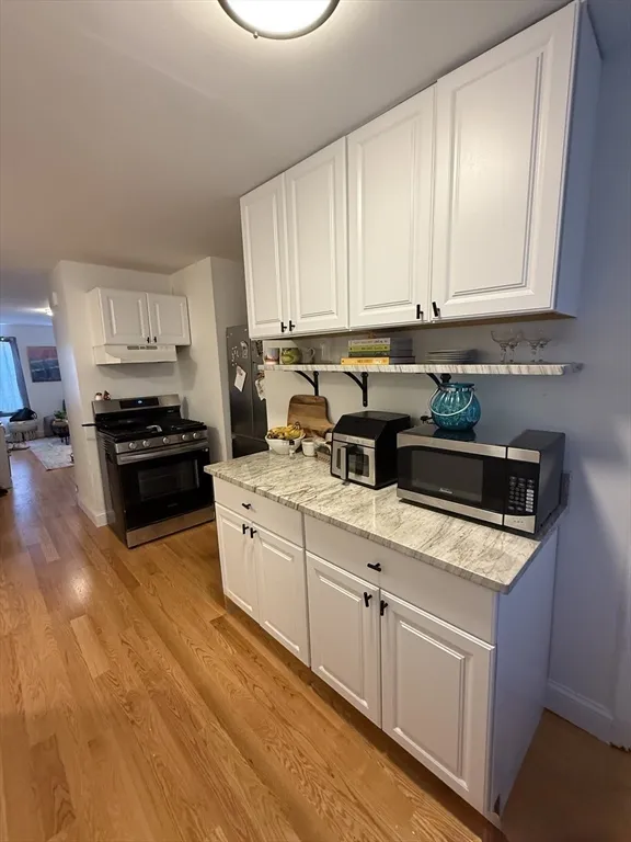 205 D St, South Boston