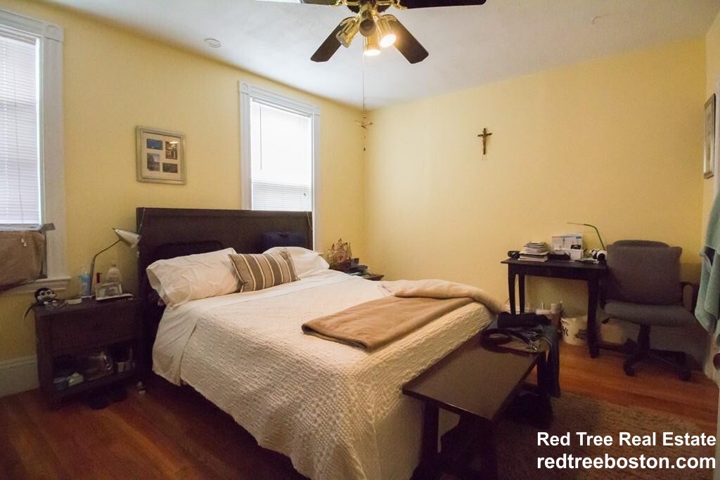 234 Cypress St, Brookline