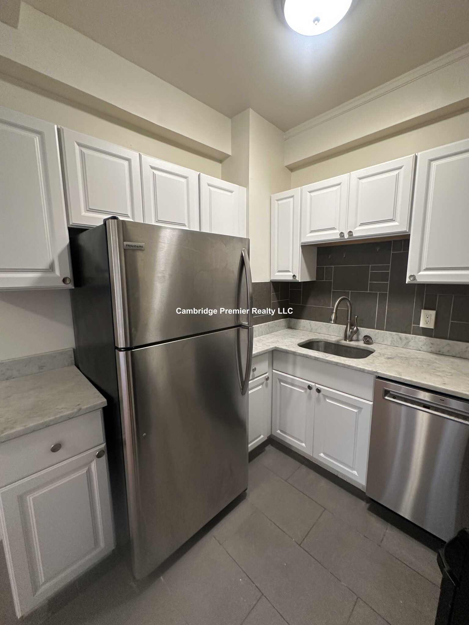 19 Garden St, Neighborhood Nine