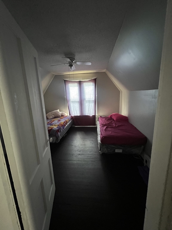 192 Beech St, Holyoke