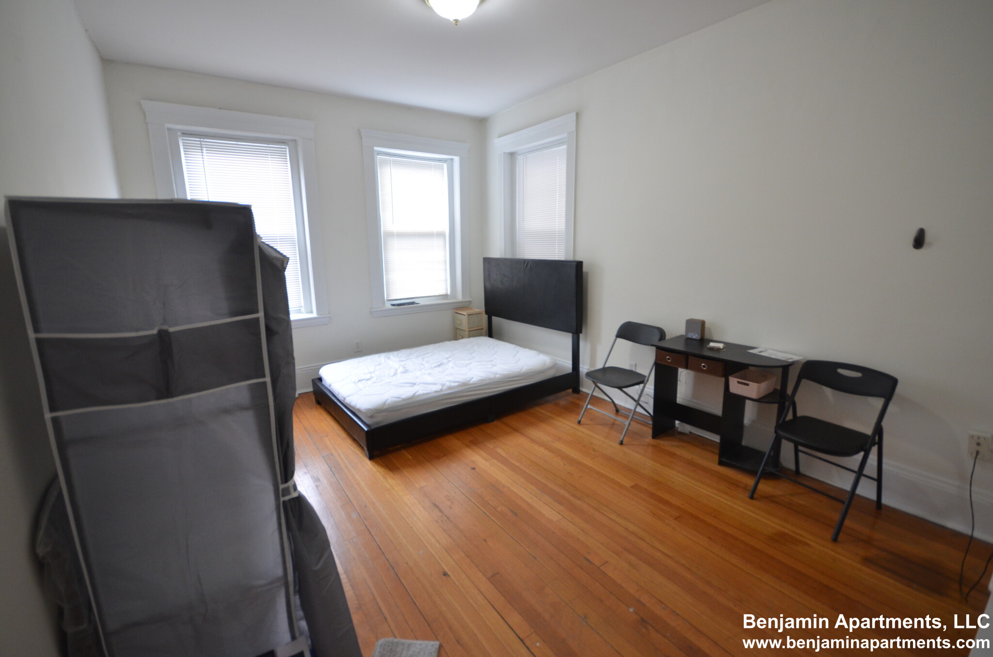 71 Brighton Ave, Allston