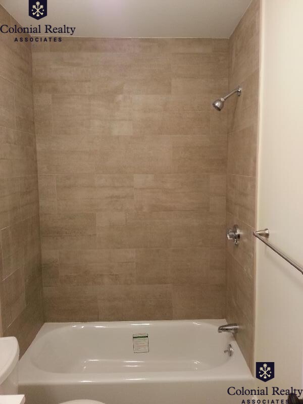 84 Linden St, Allston