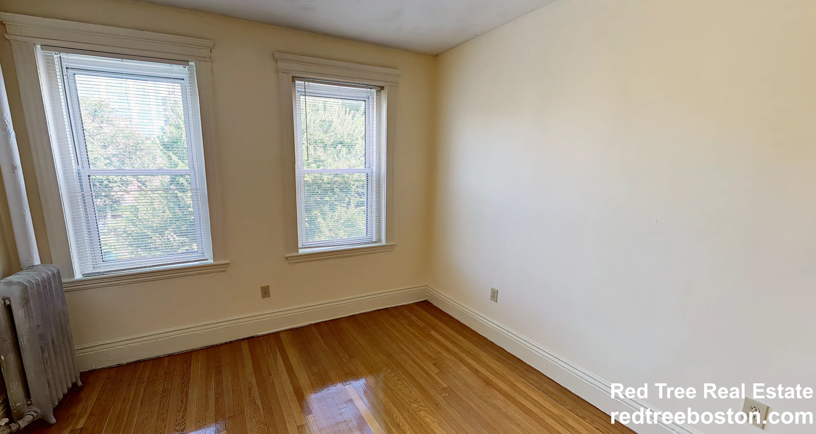 109 Queensberry St, Fenway