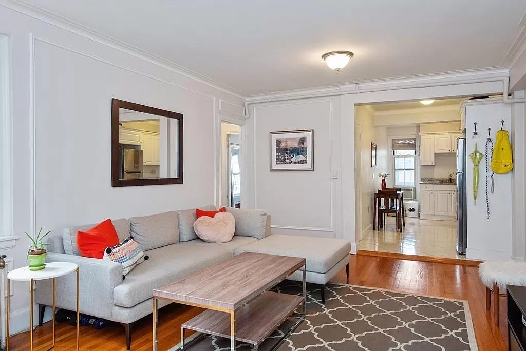 1450 Beacon, Coolidge Corner