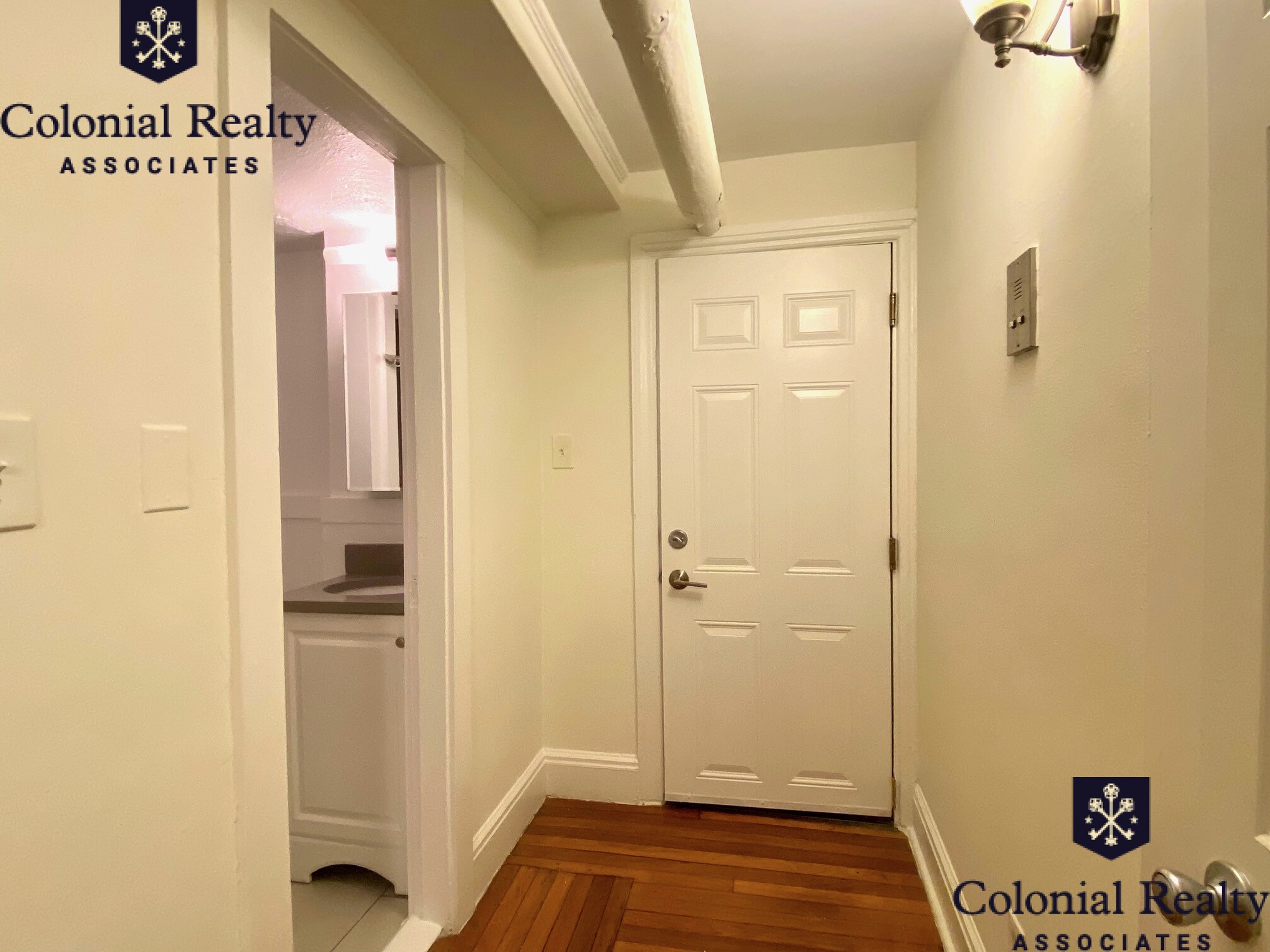 86 Charles St, Beacon Hill