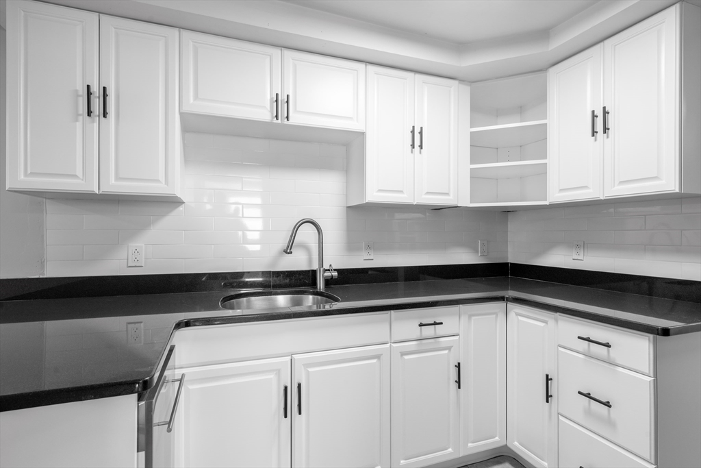 19 Loring Rd, Revere