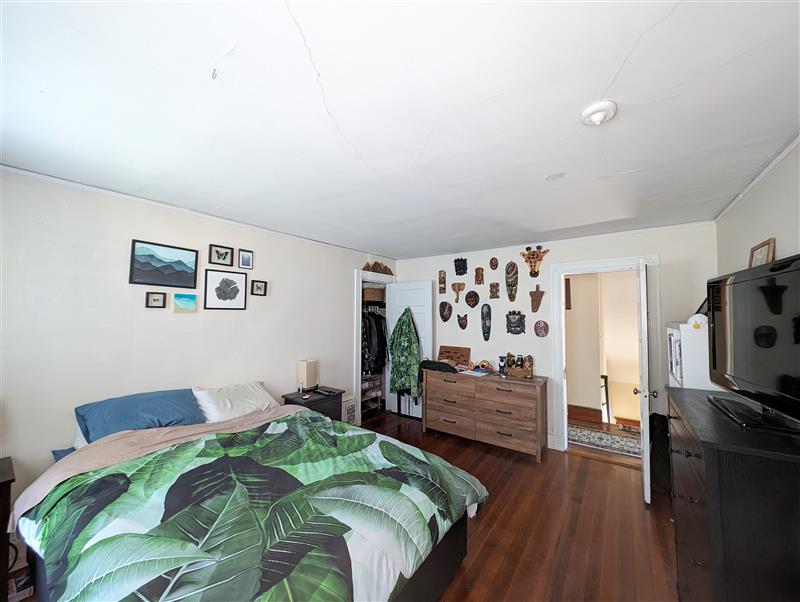 80 Pearson Rd, Tufts