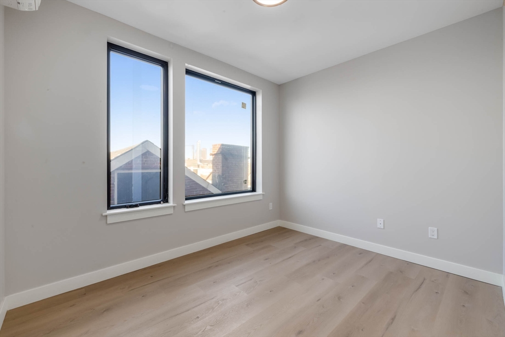 400 W Broadway, South Boston