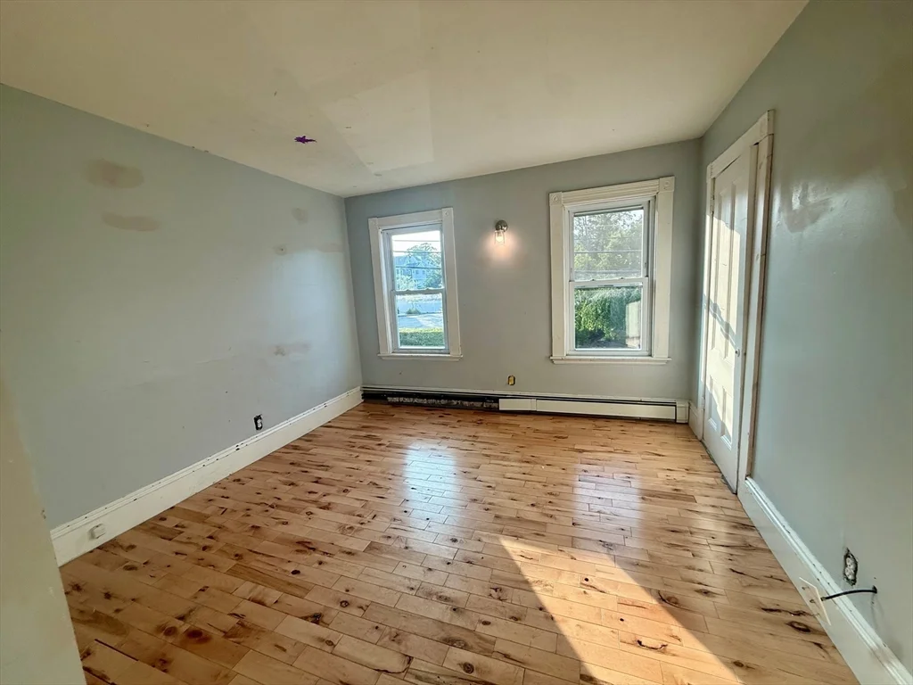 3 Murray St, Downtown