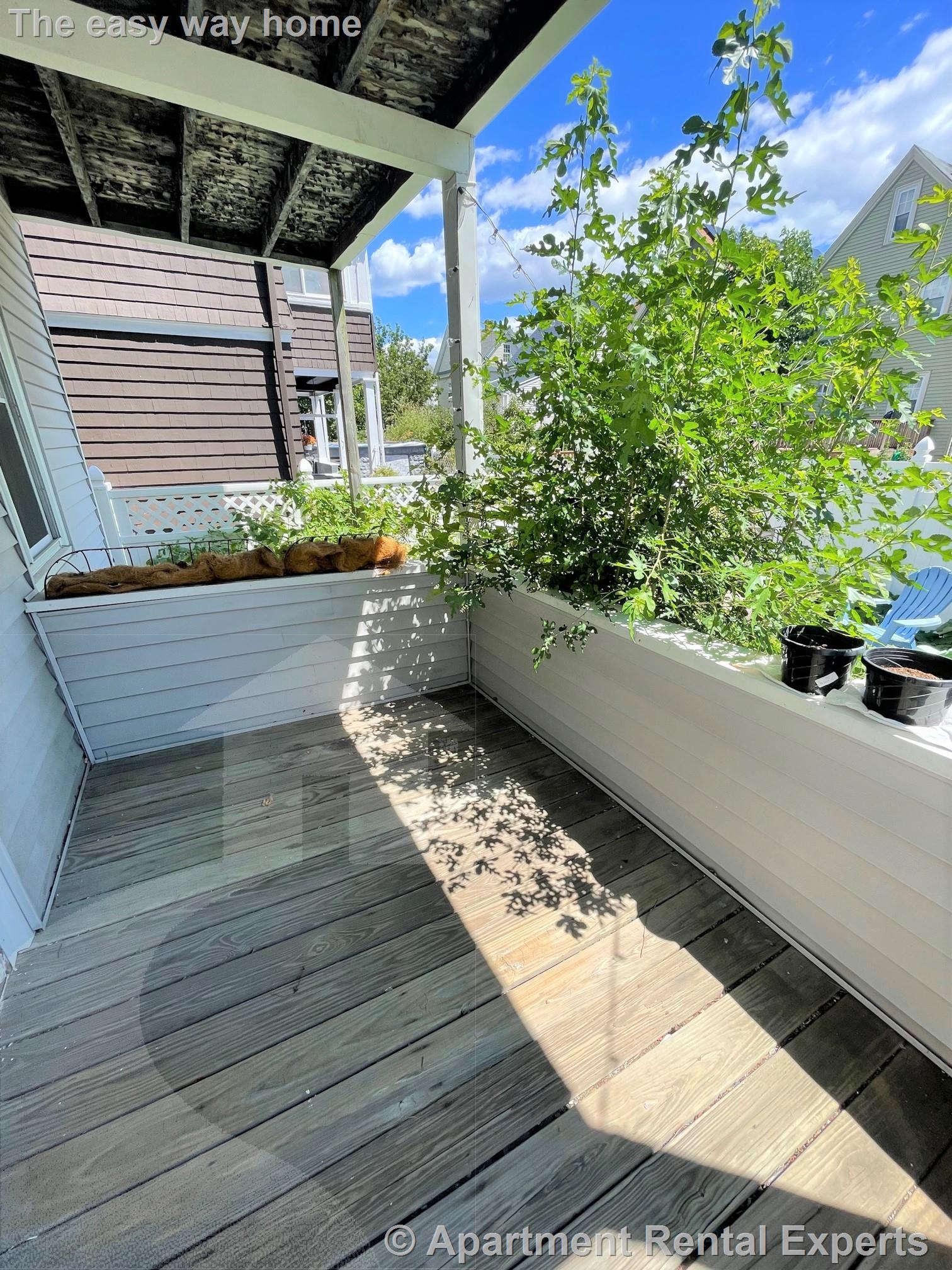 40 Newbern Ave, Ball Square