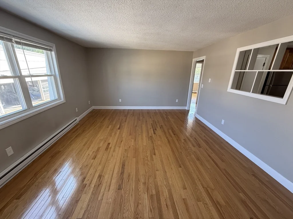 7 Cottage St, Mansfield