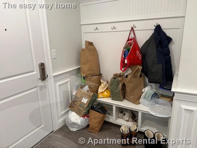 320 Middlesex Ave, Wellington