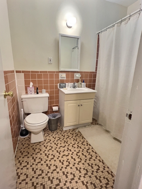 1382 Beacon, Coolidge Corner