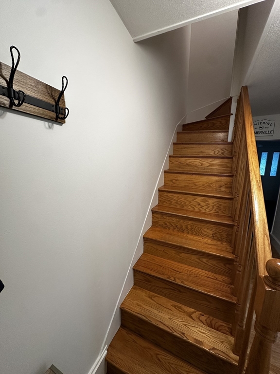 16 Nashua, Magoun Square