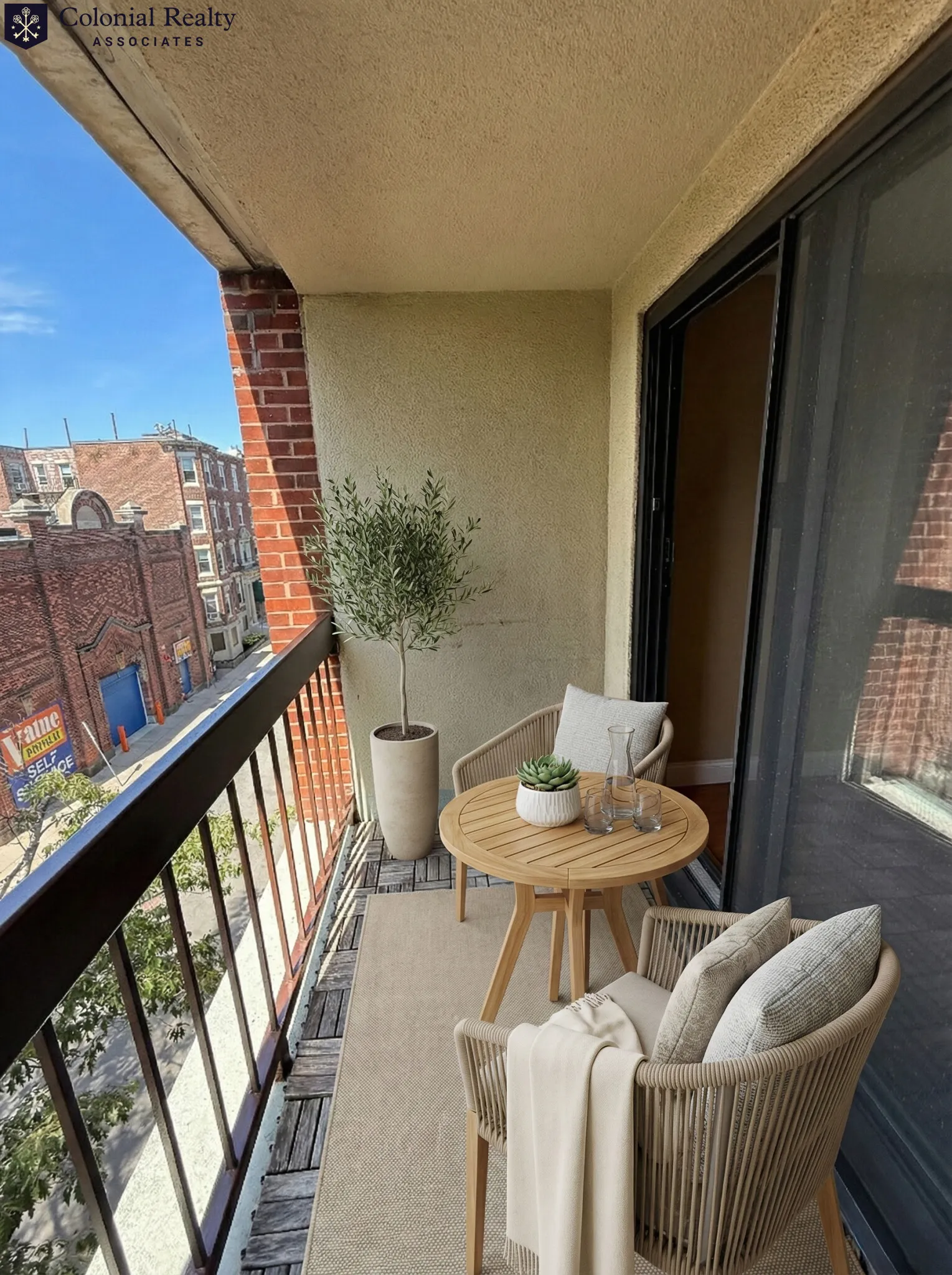 85 Brainerd Rd, Brighton