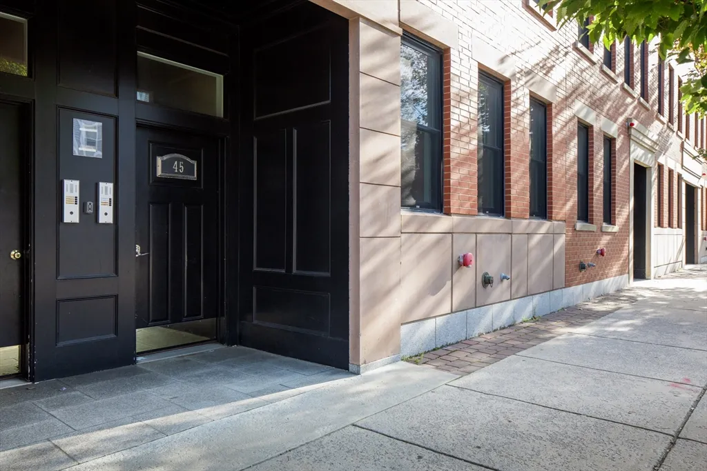 045 Chelsea, East Boston