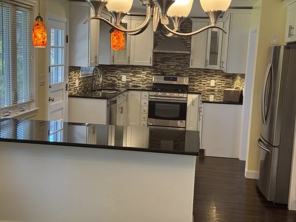 793 Dedham St, Newton