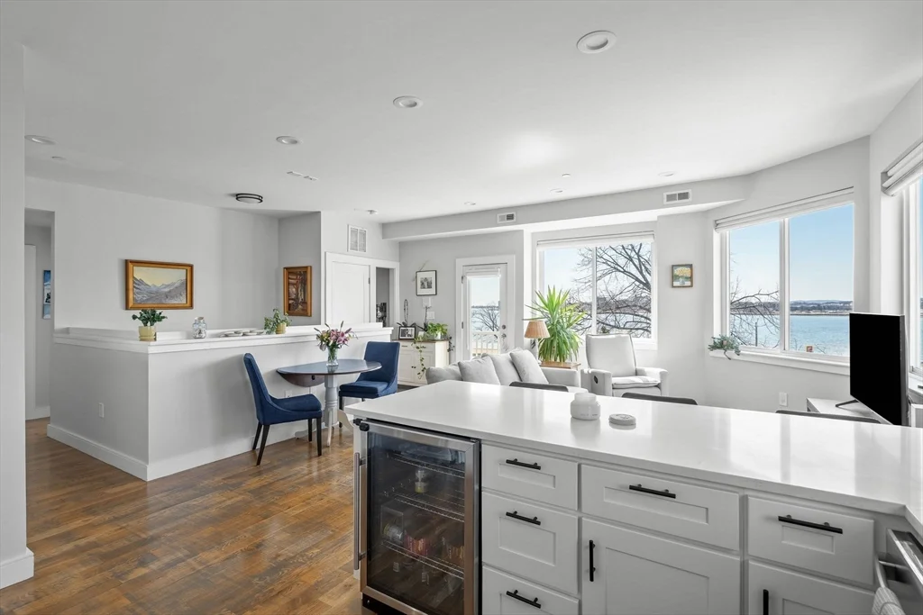 1400 Columbia Rd, South Boston