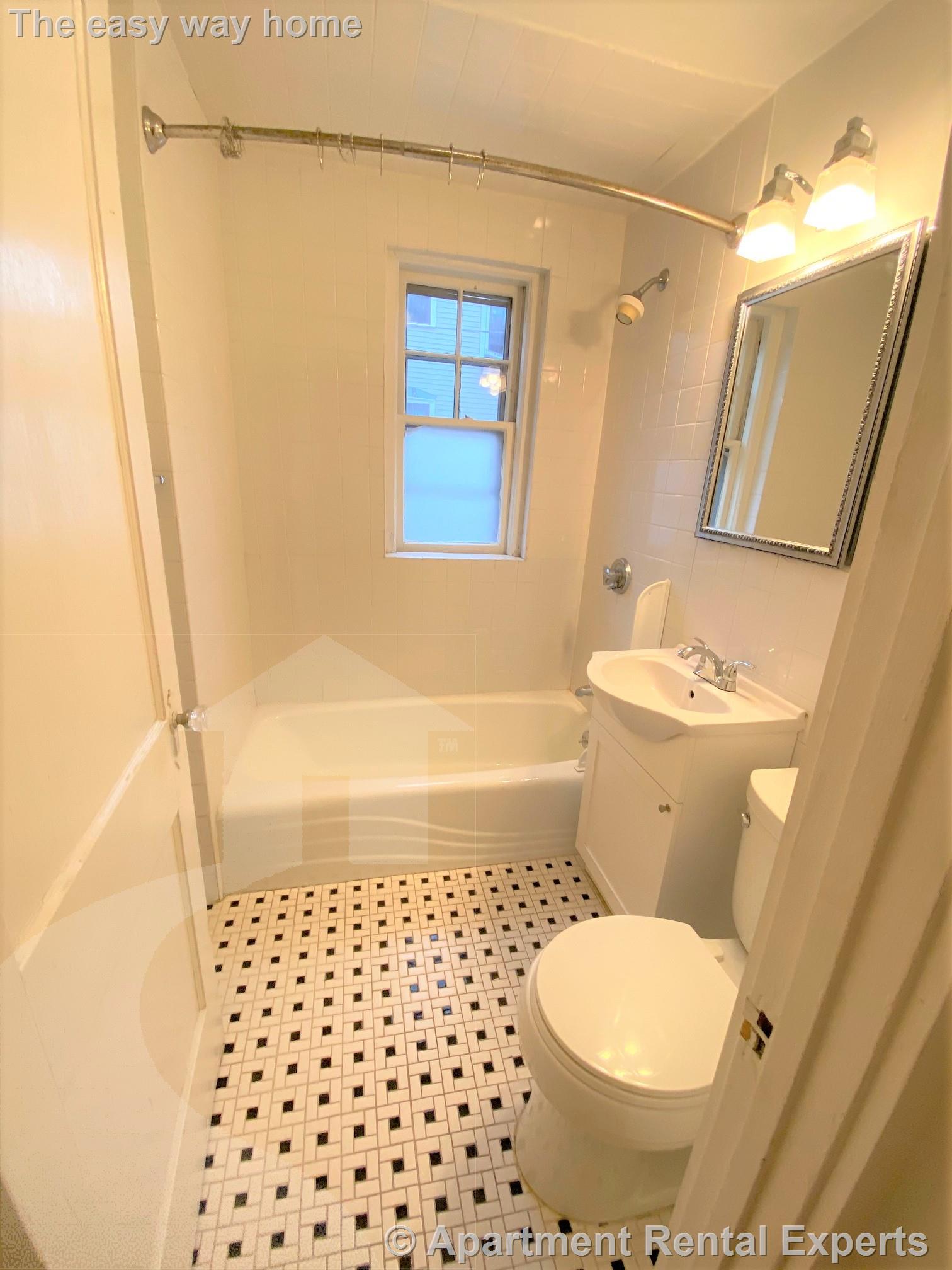 168 Norfolk St, Central Square