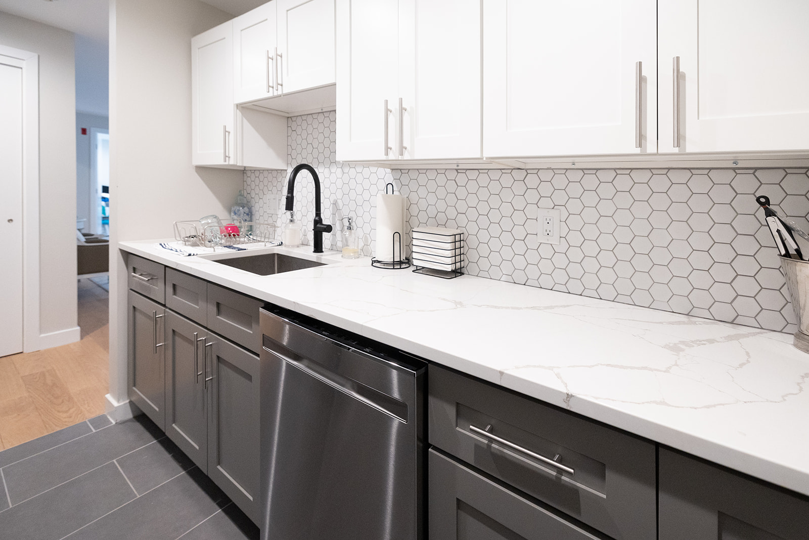 1661 Washington St, South End